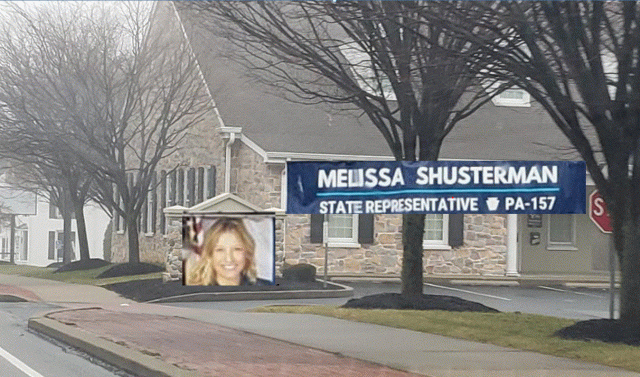 NewSignson the Paoli Office